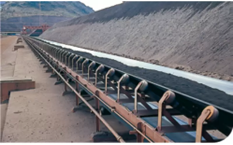 O minério de ferro e a demanda por correias transportadoras